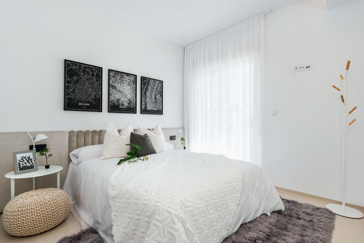 Apartament z 3 sypialniami, 107m² w Рохалес, Hiszpania [ID: 0152-358153_121636]