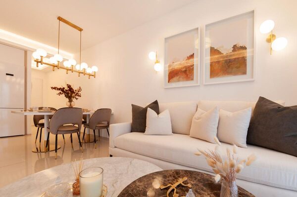 Apartament w Рохалес, Hiszpania, 107m² - obraz 31