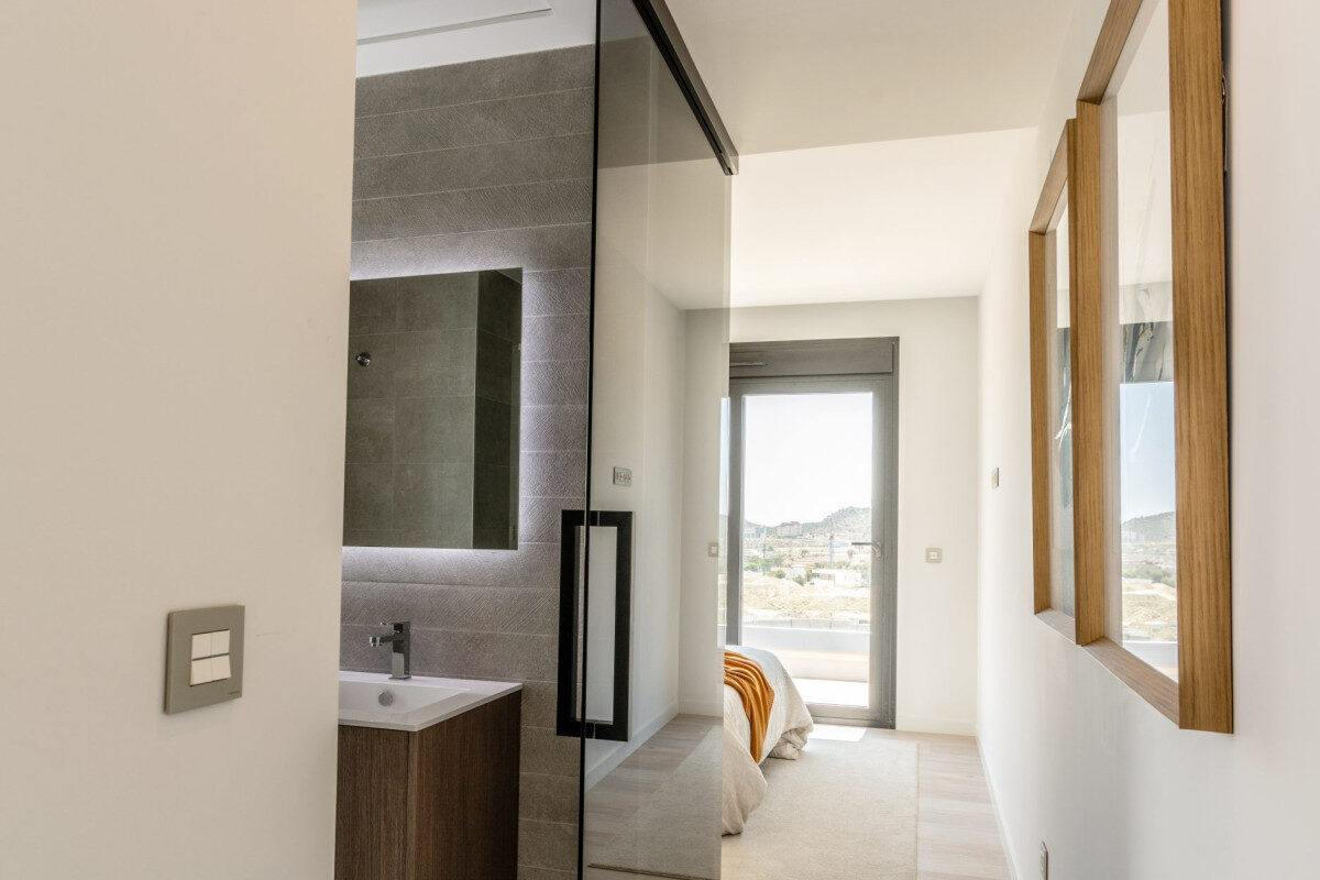 Villa with 5 bedrooms in Finestrat, Spain [ID: 0152-241260_52923]