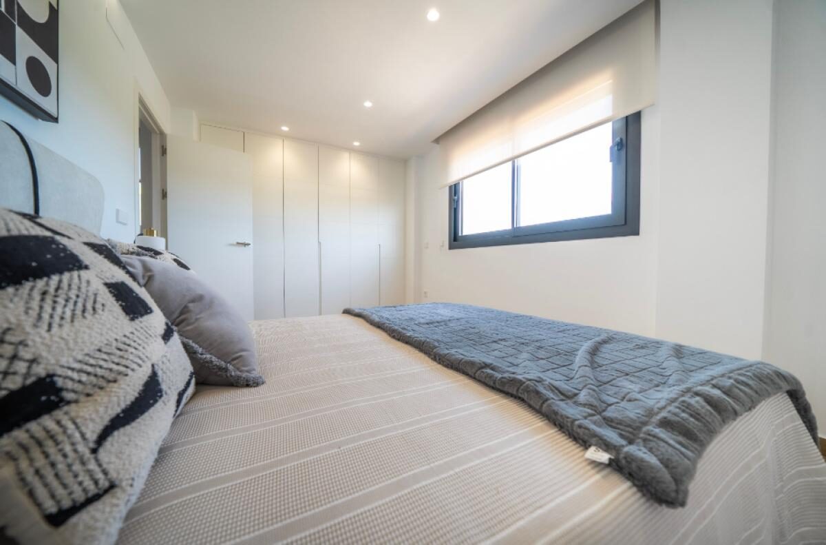 Villa with 3 bedrooms, 238m² in Algorfa, Spain [ID: 0152-201463_201460]