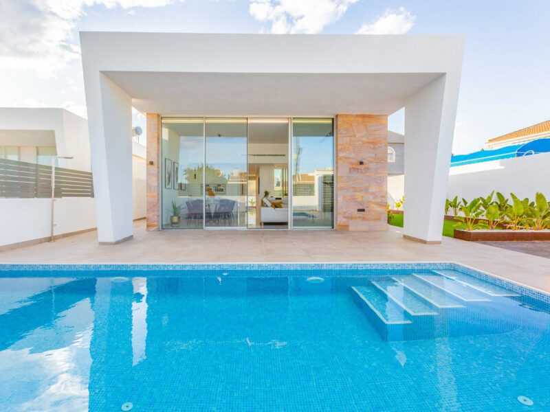 Willa z 3 sypialniami, 136m² w Torrevieja, Hiszpania [ID: 0152-67822_24857]