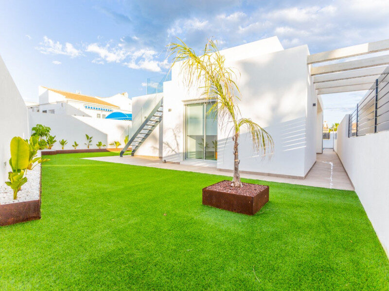 Willa z 3 sypialniami, 136m² w Torrevieja, Hiszpania [ID: 0152-67822_24857]