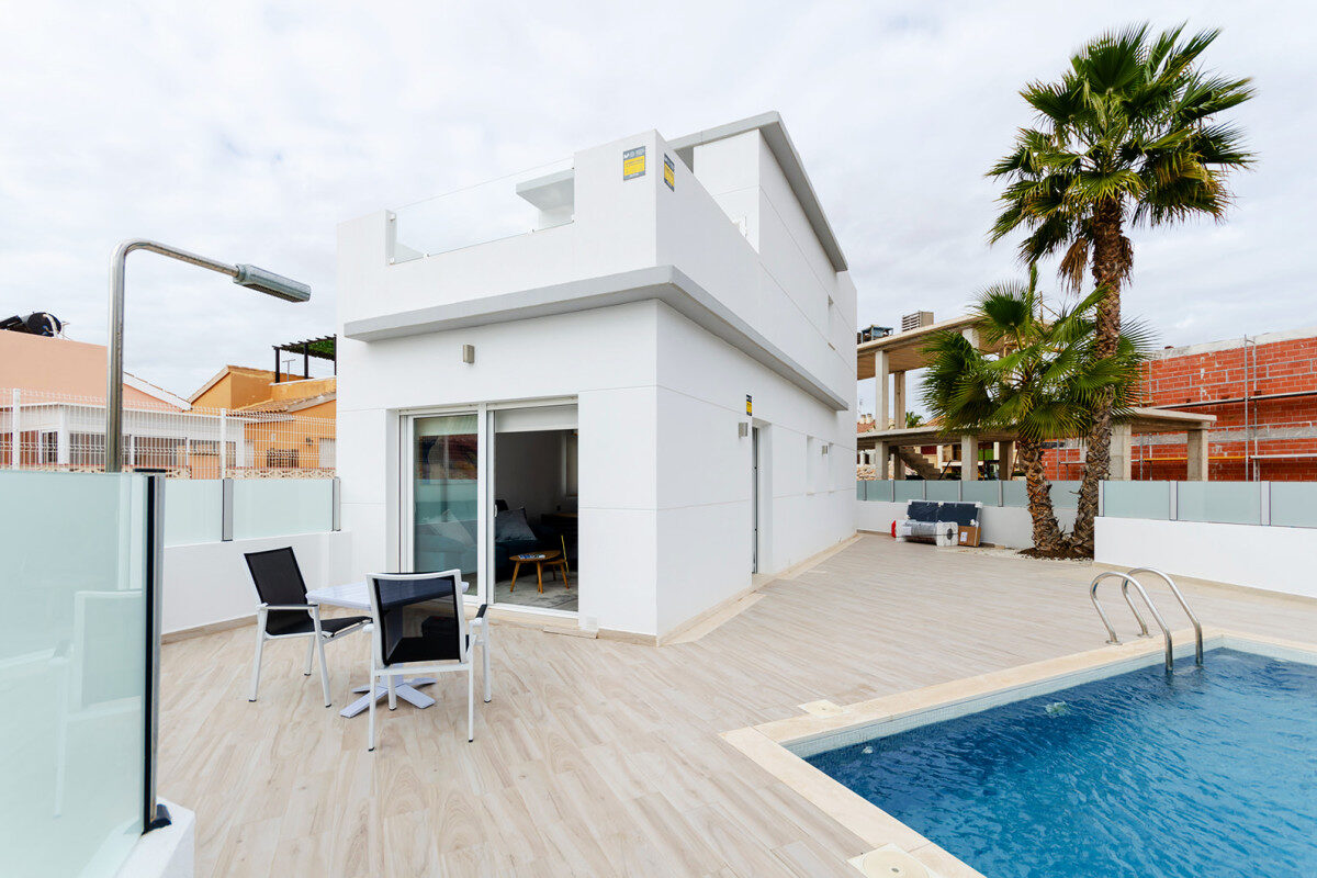 Willa z 3 sypialniami, 116m² w Torrevieja, Hiszpania [ID: 0152-67751_53101]