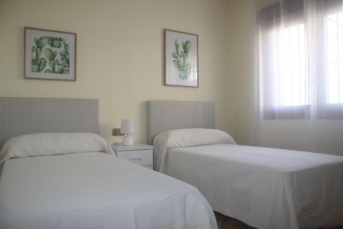 Willa z 3 sypialniami, 319m² w Torrevieja, Hiszpania [ID: 0152-66801_24824]