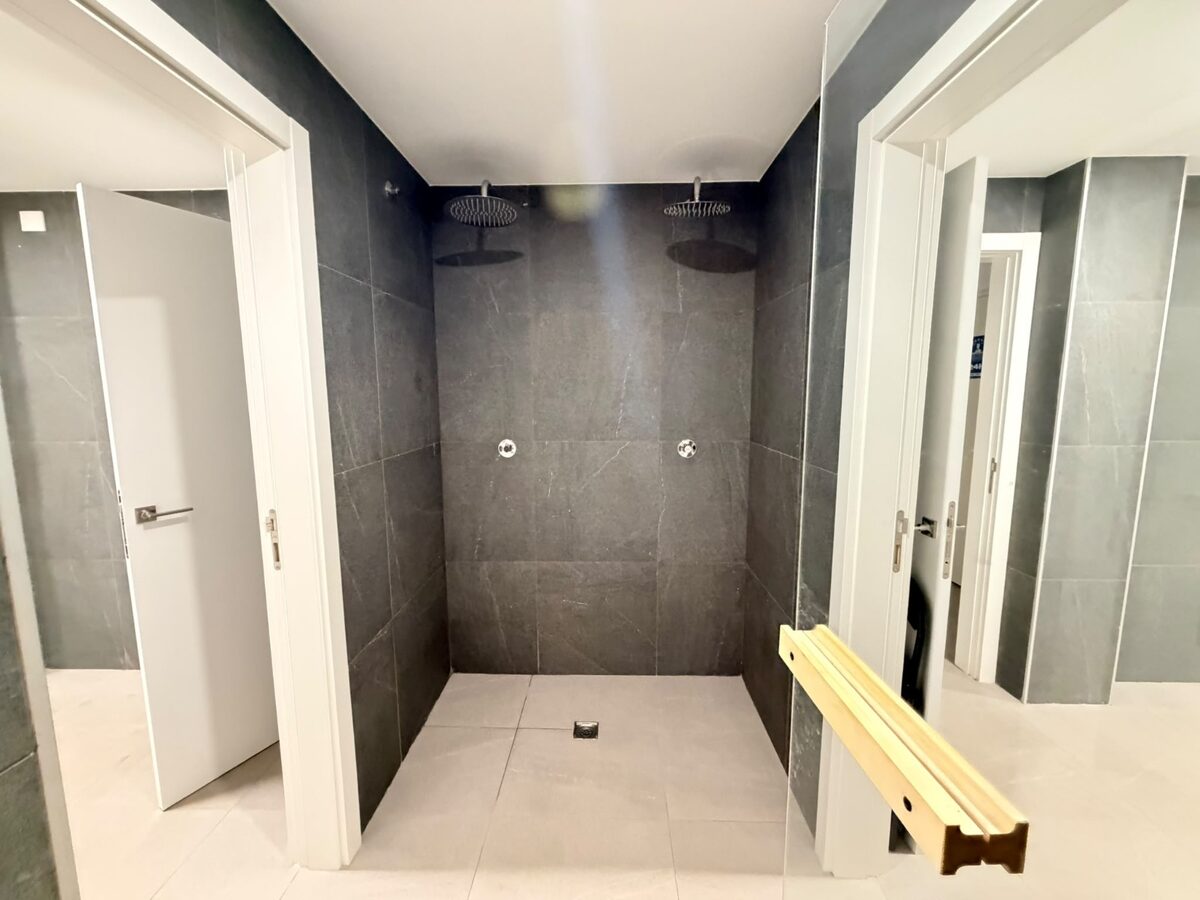 Апартаменти з 2 спальнями, 90м² в Пунта Пріма, Іспанія [ID: 0150-LS-2109]