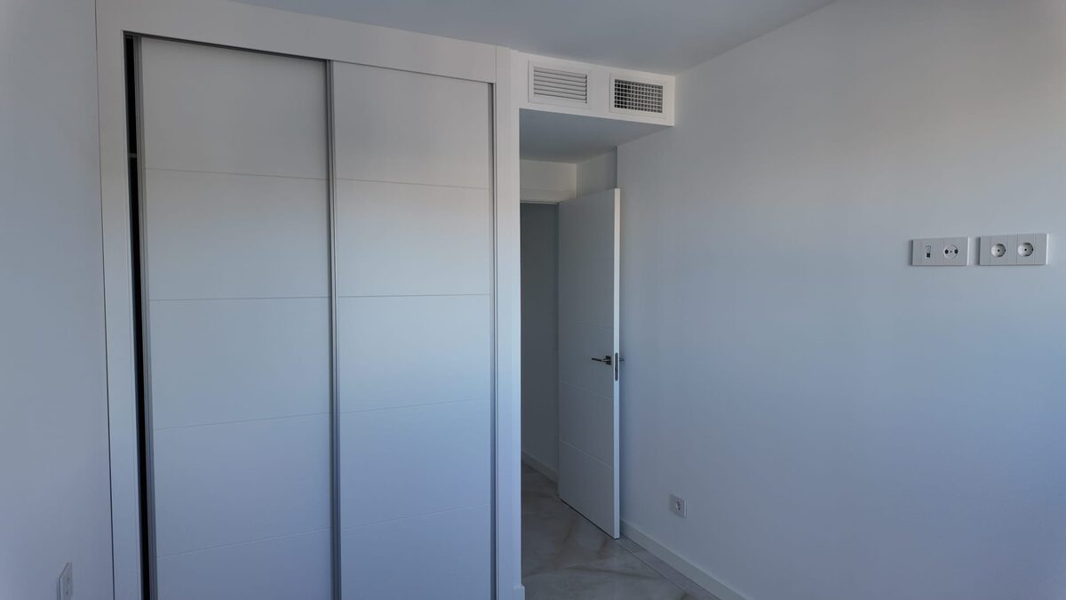 Апартаменти з 2 спальнями, 90м² в Пунта Пріма, Іспанія [ID: 0150-LS-2109]