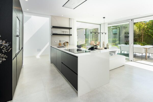 Villa in Estepona, Spain, 383m² - image 13