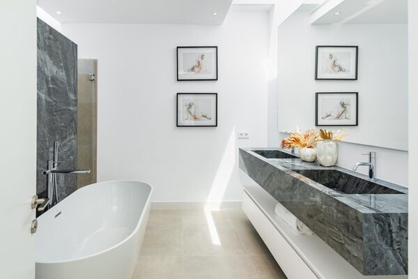 Villa in Estepona, Spain, 383m² - image 18
