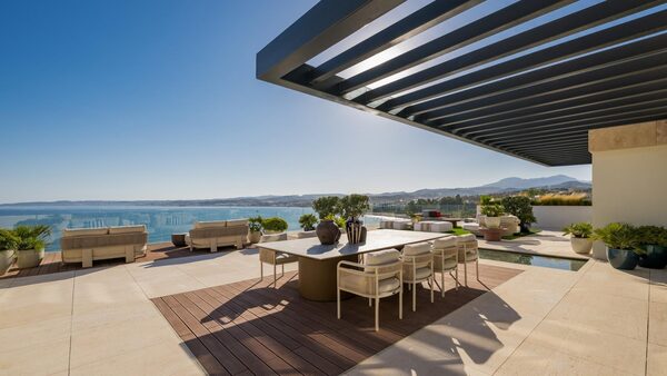 Penthouse in Estepona, Spain, 202m²