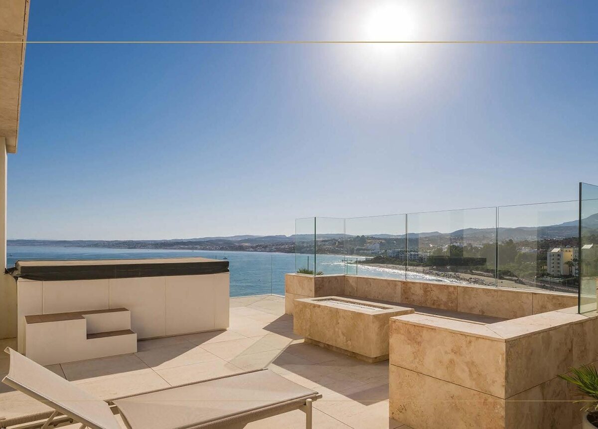 Penthouse with 3 bedrooms, 202m² in Estepona, Spain [ID: 0137-SP1884]