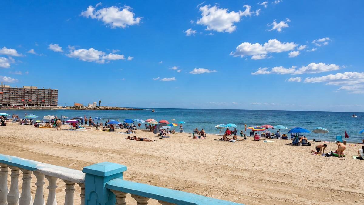 Apartament z 2 sypialniami, 68m² w Torrevieja, Hiszpania [ID: 0152-637020]