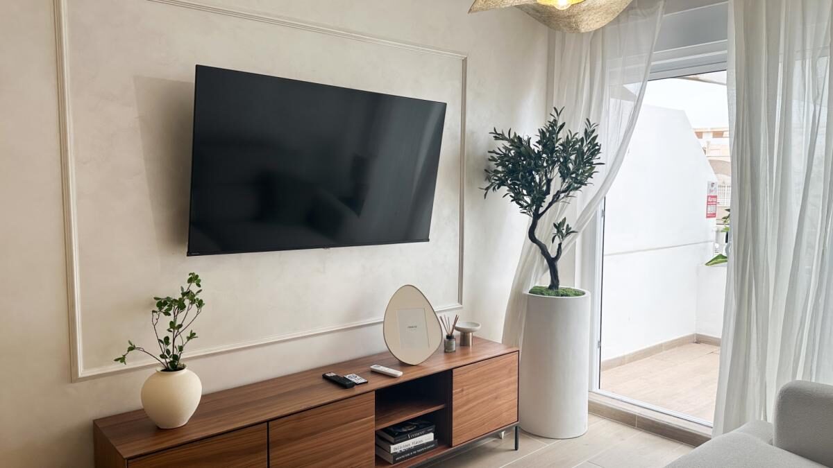 Apartament z 2 sypialniami, 63m² w Torrevieja, Hiszpania [ID: 0152-637021]