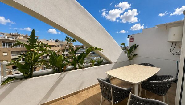 Apartamenty w Torrevieja, Hiszpania, 63m² - obraz 2