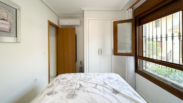Dom szeregowy w Algorfa, Hiszpania, 74m² - obraz 13