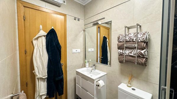 Dom szeregowy w Algorfa, Hiszpania, 74m² - obraz 15