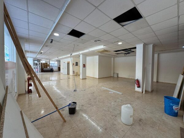 Przestrzeń komercyjna w Torrevieja, Hiszpania, 496m² - obraz 17