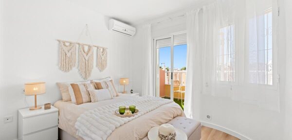 Dom szeregowy w orihuela, Hiszpania, 66m² - obraz 11