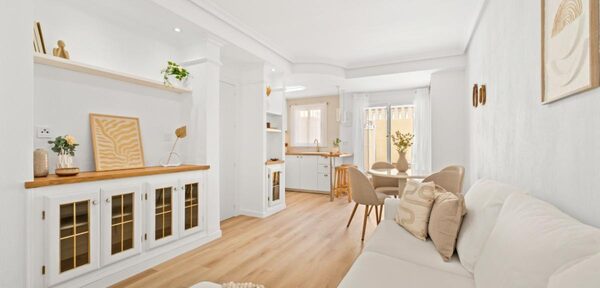 Dom szeregowy w orihuela, Hiszpania, 66m²
