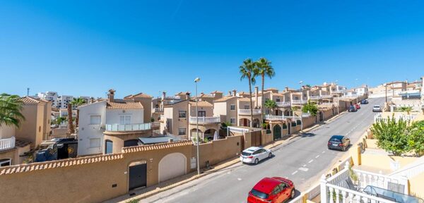 Dom szeregowy w orihuela, Hiszpania, 66m² - obraz 30