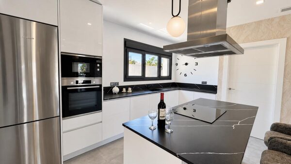 Willa w Torrevieja, Hiszpania, 368m² - obraz 7