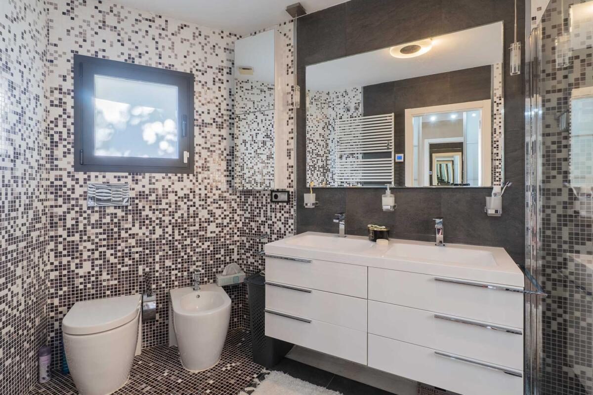 Townhouse with 5 bedrooms, 232m² in Altea, Spain [ID: 0152-631654]