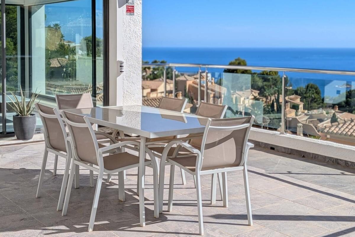 Townhouse with 5 bedrooms, 232m² in Altea, Spain [ID: 0152-631654]