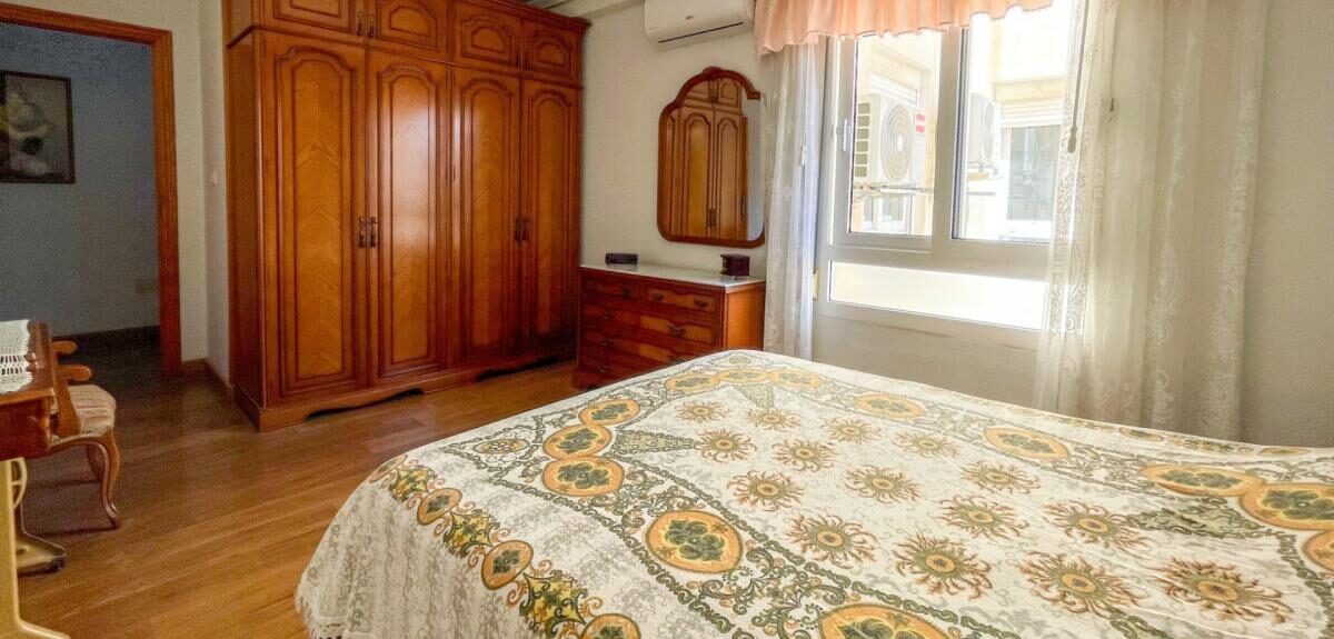 Apartament z 3 sypialniami, 129m² w Torrevieja, Hiszpania [ID: 0152-630249]