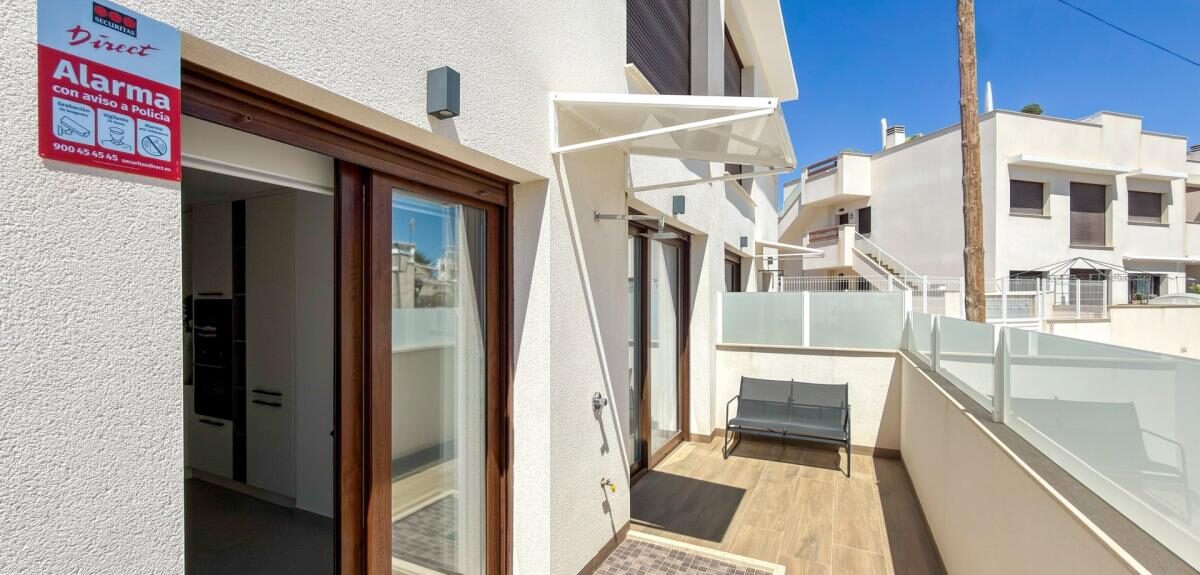Apartament z 2 sypialniami, 71m² w Torrevieja, Hiszpania [ID: 0152-630232]
