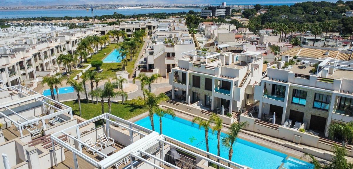 Apartament z 2 sypialniami, 71m² w Torrevieja, Hiszpania [ID: 0152-630232]