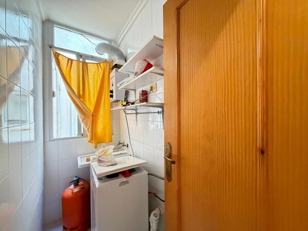 Apartamenty w Torrevieja, Hiszpania, 50m² - obraz 12