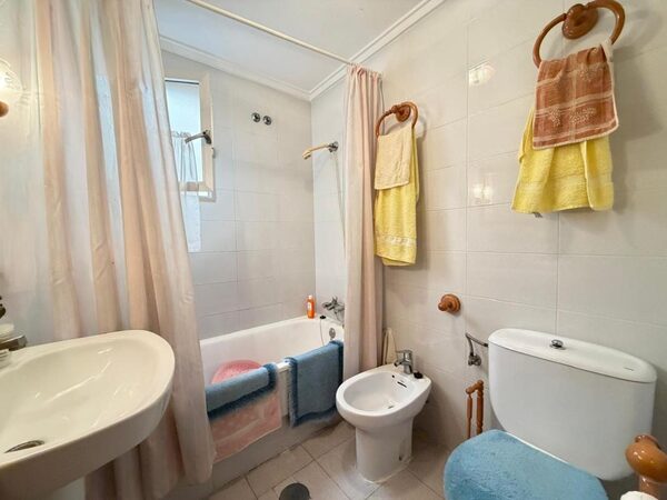 Apartamenty w Torrevieja, Hiszpania, 50m² - obraz 8