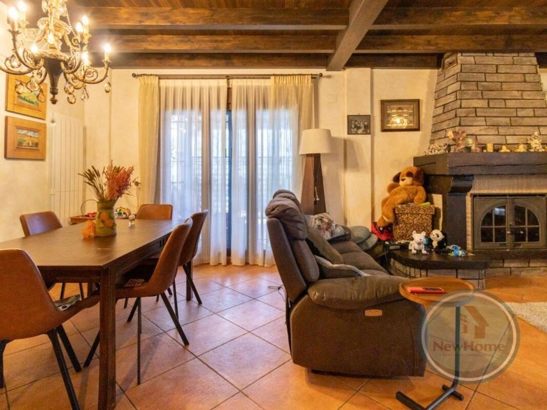 houses z 5 sypialniami, 450m² w elche-elx, Hiszpania [ID: 0152-627377]