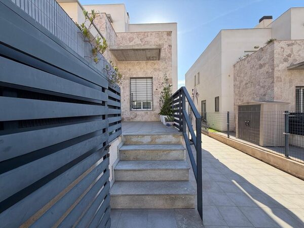 Таунхаус в Торревьеха, Испания, 197м² - изображение 4