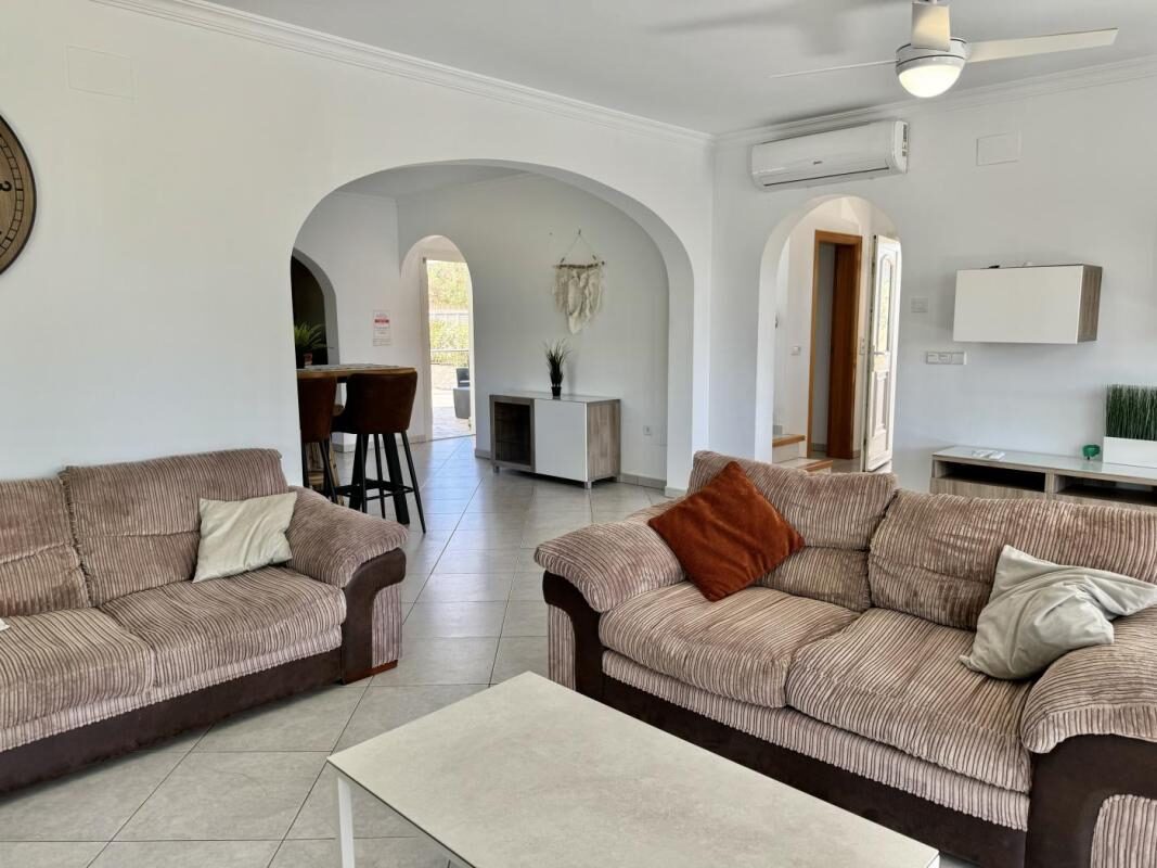 Willa z 3 sypialniami, 230m² w Calpe, Hiszpania [ID: 0152-620189]