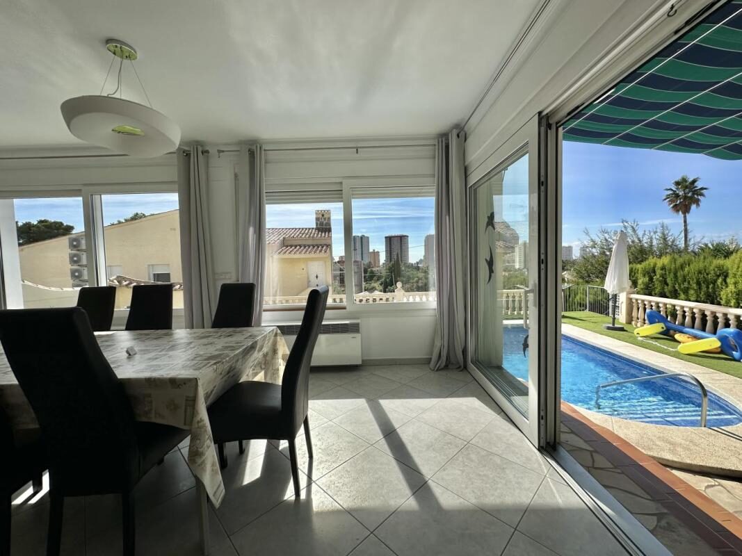 Willa z 3 sypialniami, 230m² w Calpe, Hiszpania [ID: 0152-620189]