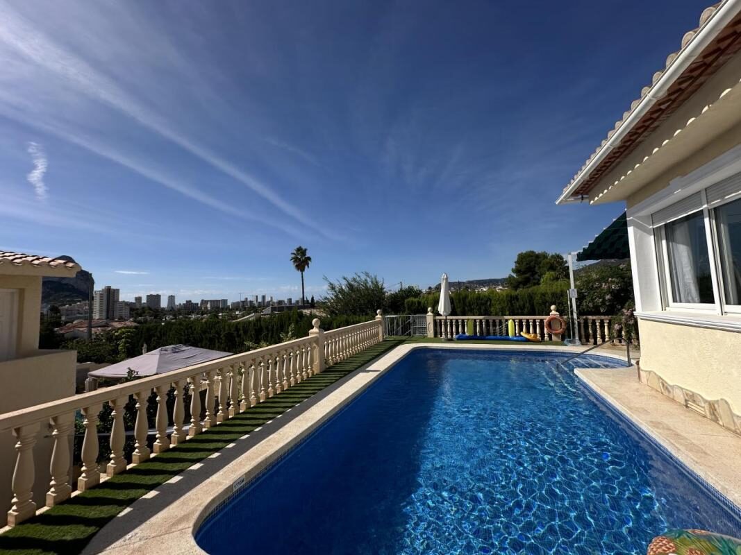 Willa z 3 sypialniami, 230m² w Calpe, Hiszpania [ID: 0152-620189]