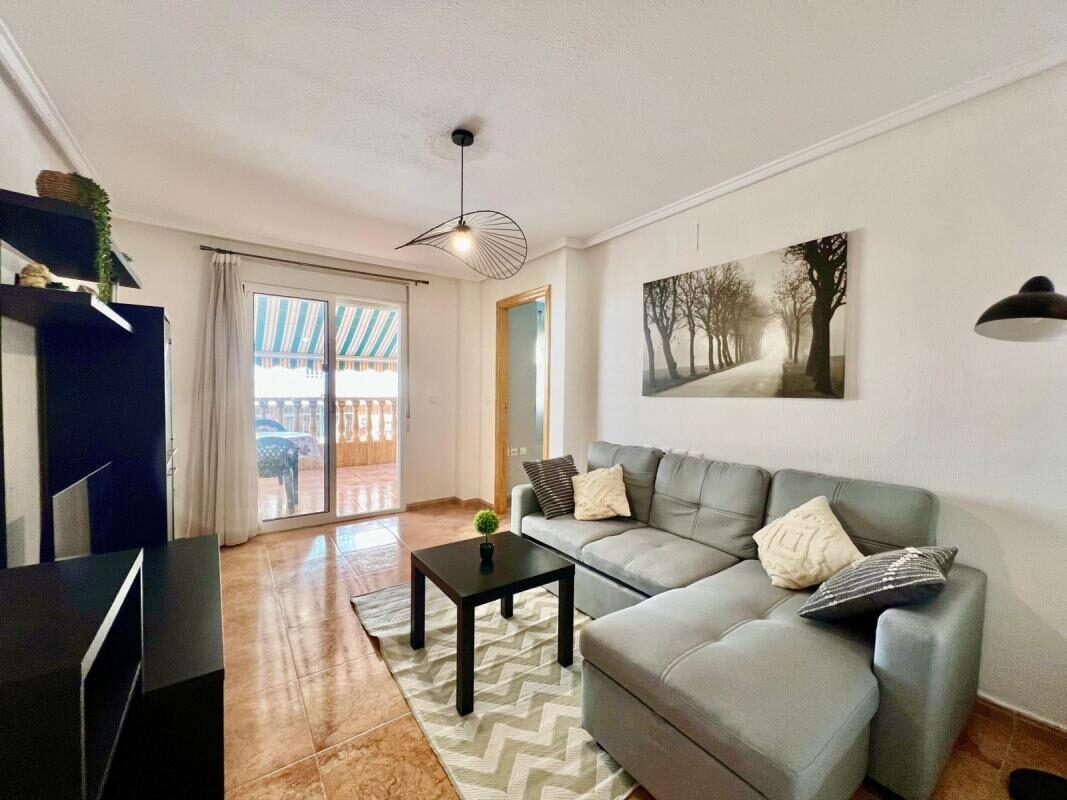 Apartament z 1 sypialnią, 45m² w Torrevieja, Hiszpania [ID: 0152-618039]