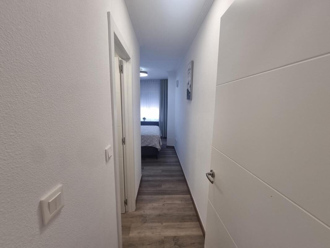 Apartment with 1 bedroom, 105m² in Torrevieja, Spain [ID: 0152-618036]