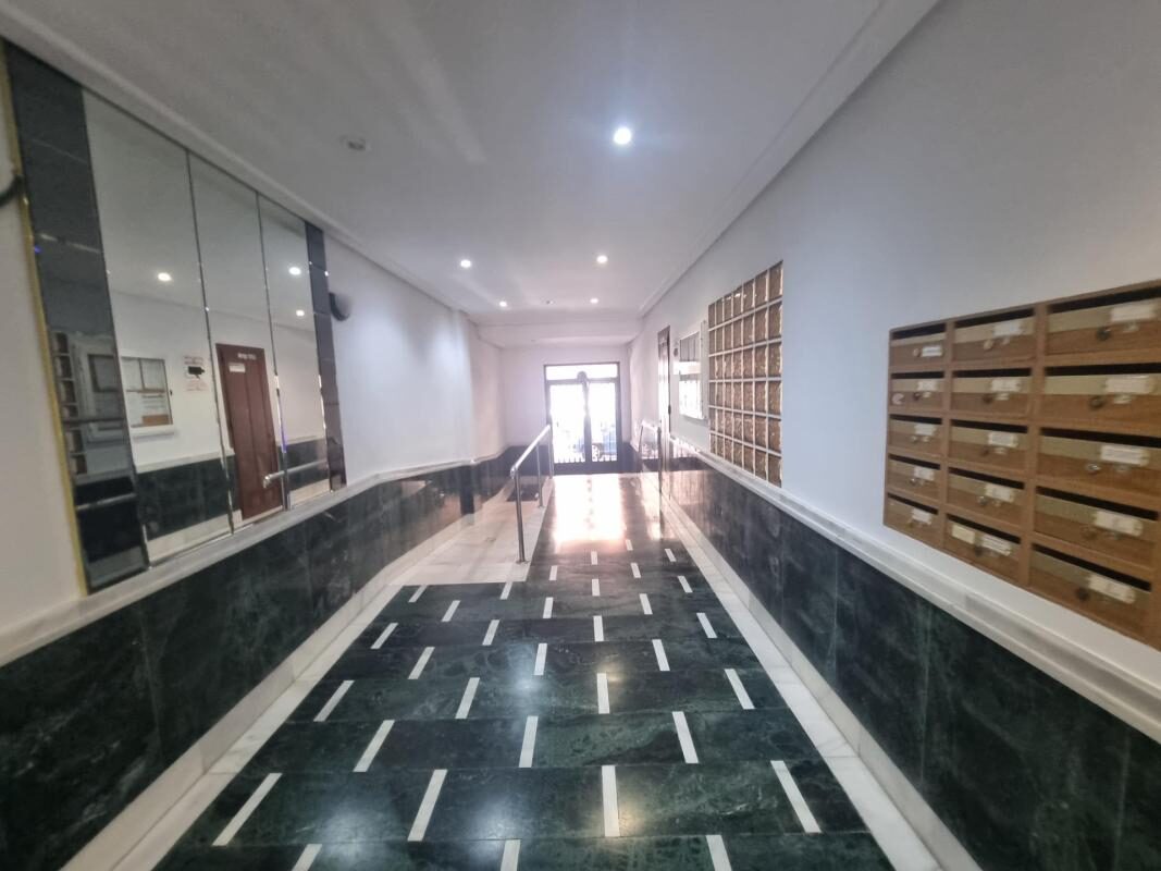Apartment with 1 bedroom, 105m² in Torrevieja, Spain [ID: 0152-618036]