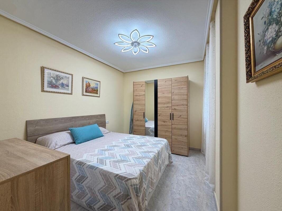 Apartament z 3 sypialniami, 107m² w Torrevieja, Hiszpania [ID: 0152-618028]