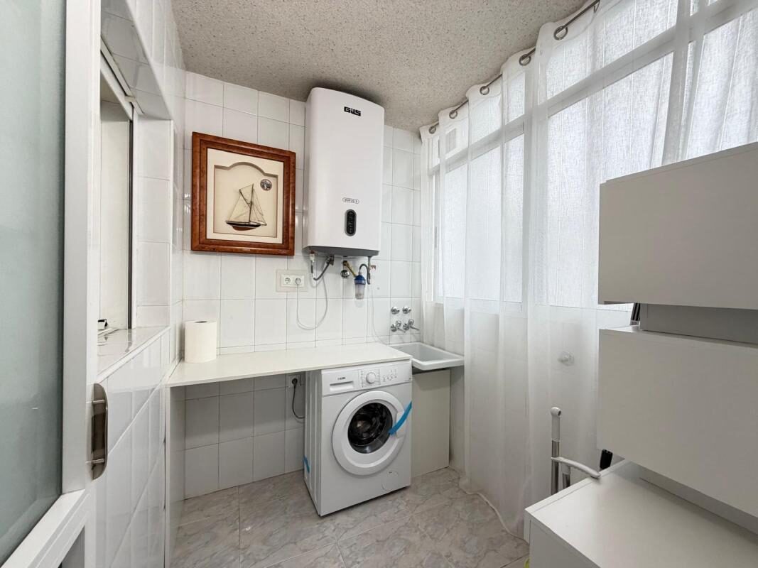 Apartament z 3 sypialniami, 107m² w Torrevieja, Hiszpania [ID: 0152-618028]