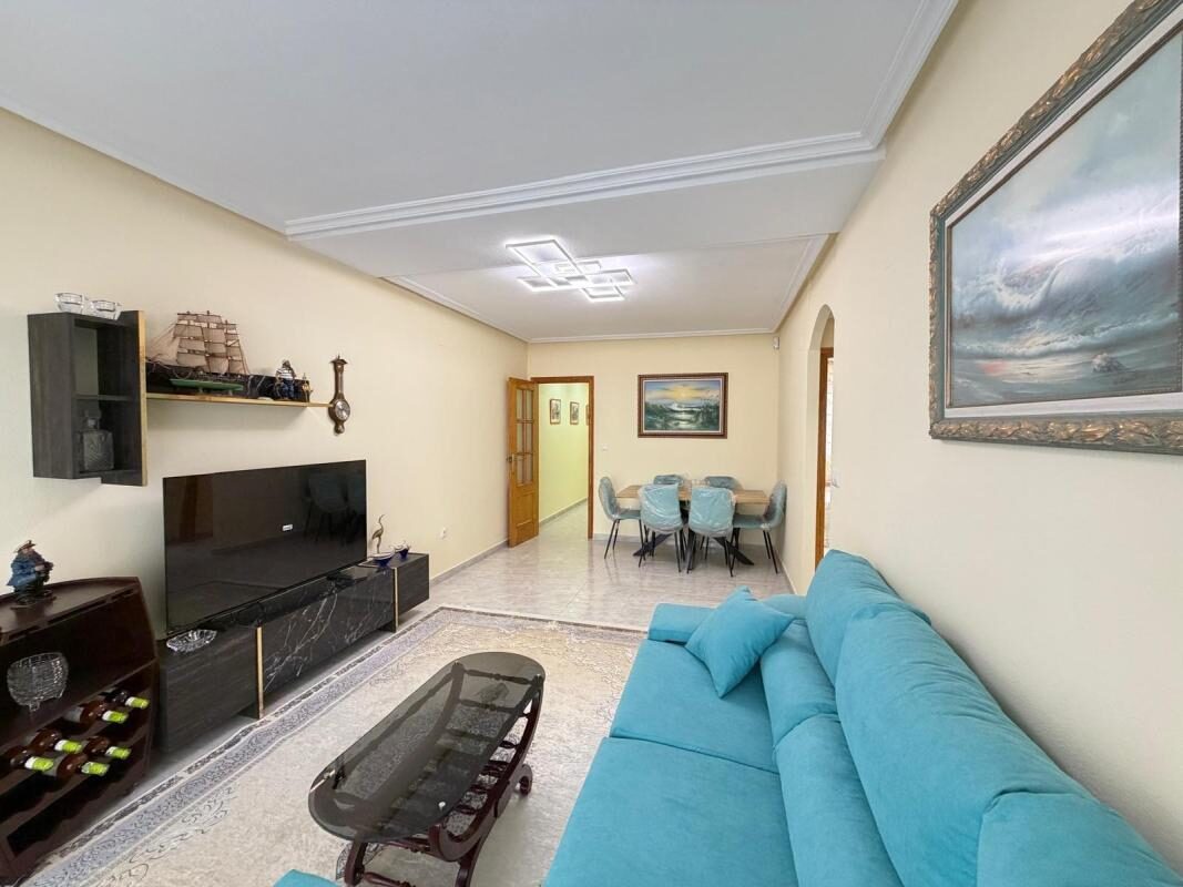 Apartament z 3 sypialniami, 107m² w Torrevieja, Hiszpania [ID: 0152-618028]