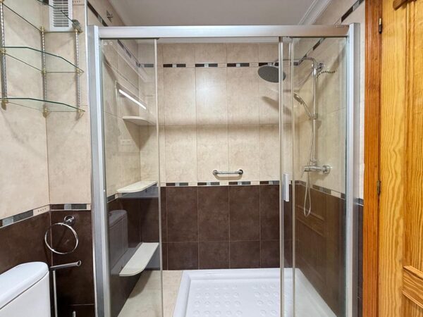 Apartments in Torrevieja, Spain, 107m² - image 7