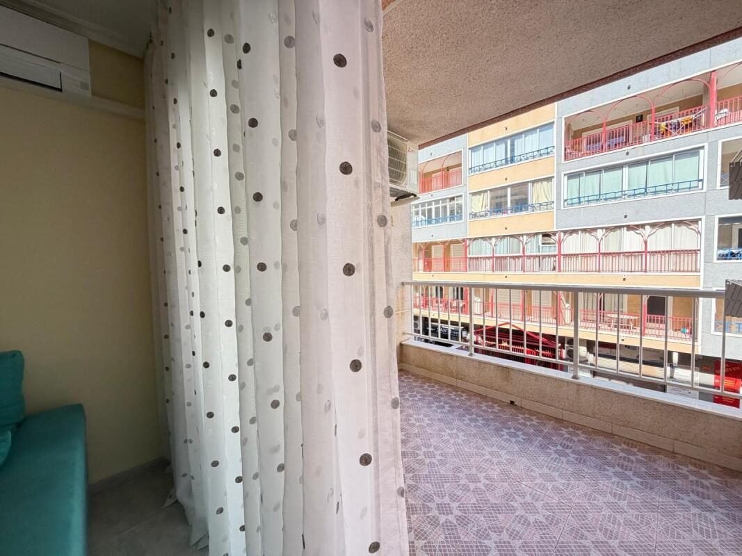 Apartament z 3 sypialniami, 107m² w Torrevieja, Hiszpania [ID: 0152-618028]