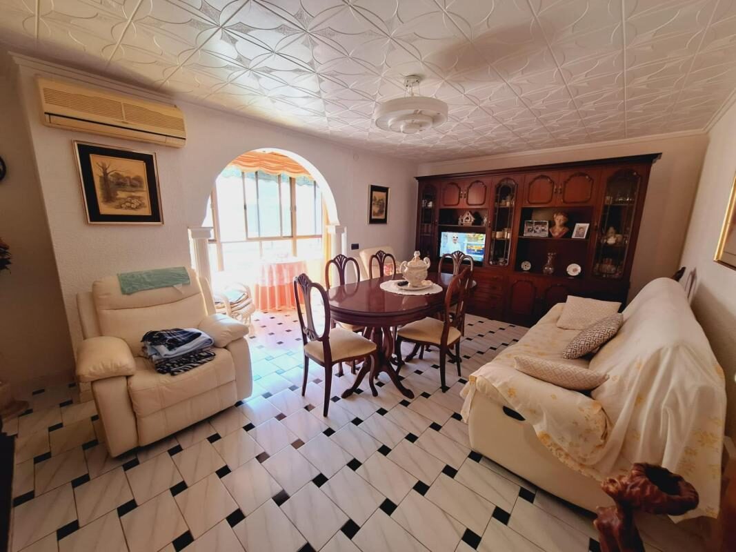 Apartament z 1 sypialnią, 93m² w Torrevieja, Hiszpania [ID: 0152-618026]