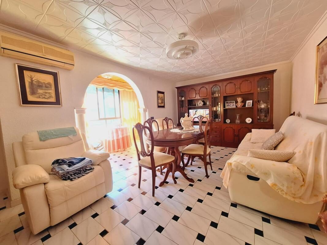 Apartament z 1 sypialnią, 93m² w Torrevieja, Hiszpania [ID: 0152-618026]