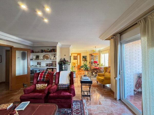 Apartamenty w Torrevieja, Hiszpania, 256m² - obraz 11
