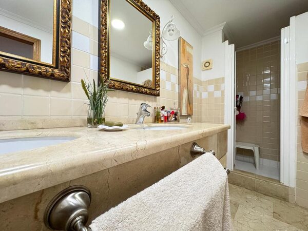 Apartamenty w Torrevieja, Hiszpania, 256m² - obraz 26
