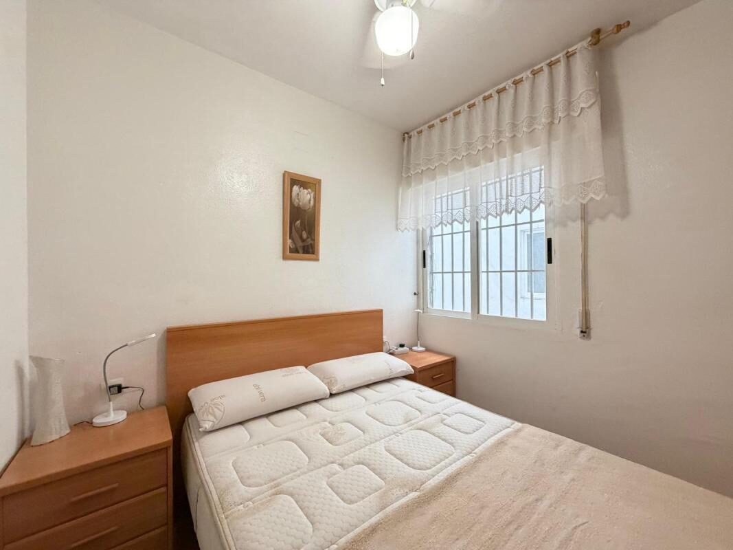 Apartment with 1 bedroom, 44m² in Torrevieja, Spain [ID: 0152-618019]