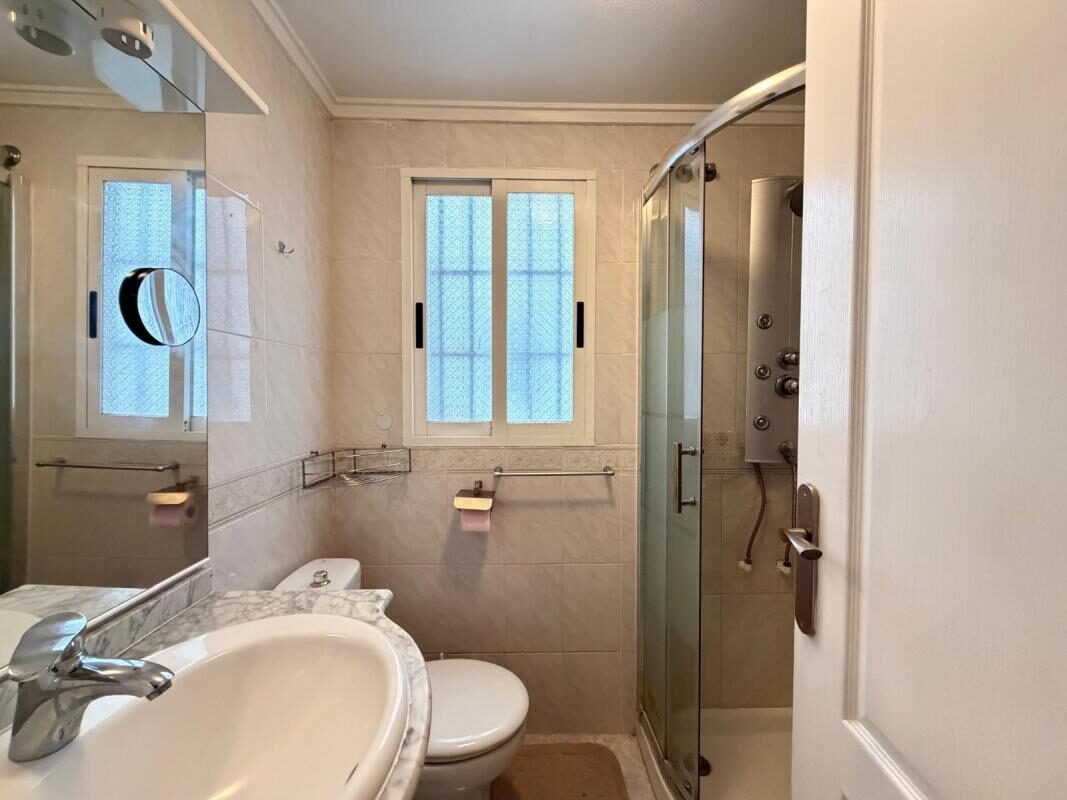 Apartment with 1 bedroom, 44m² in Torrevieja, Spain [ID: 0152-618019]